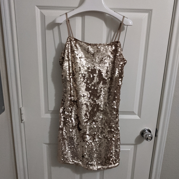 Lulu's Top of the Hour Rose Gold Sequin Mini Dress - Picture 2 of 5